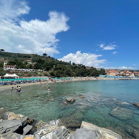 Holiday Home Francesca - Slr212 By Interhome Cipressa Buitenkant foto